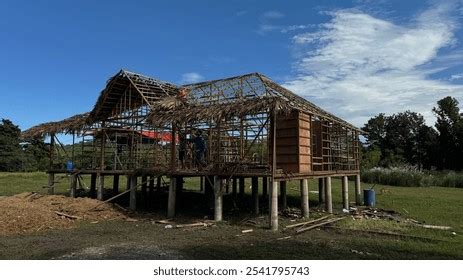75 Bahay Kubo Royalty.